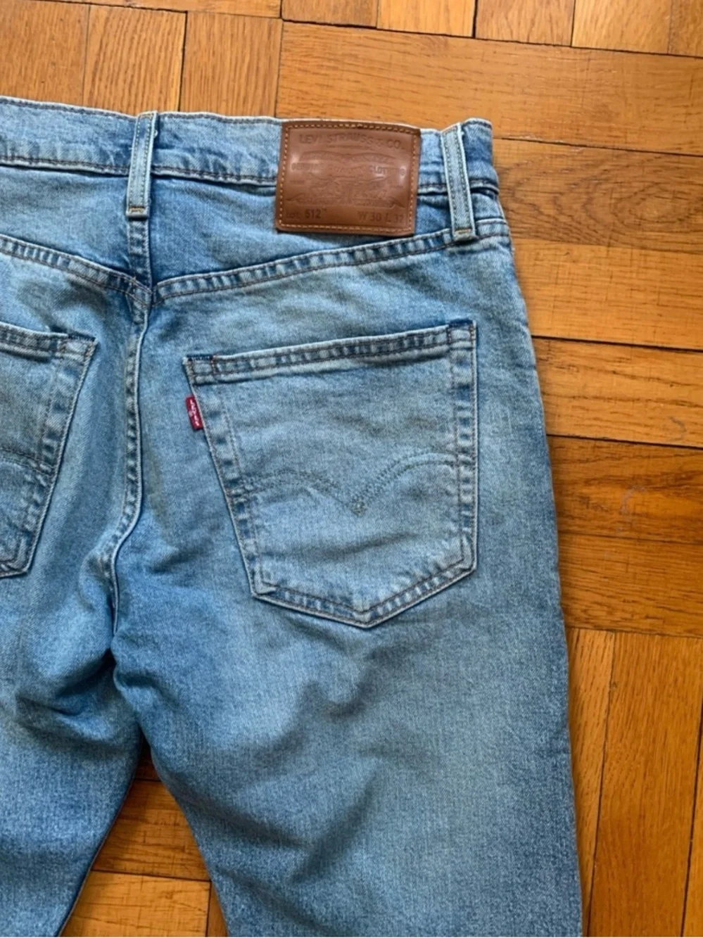 Levis levi 512